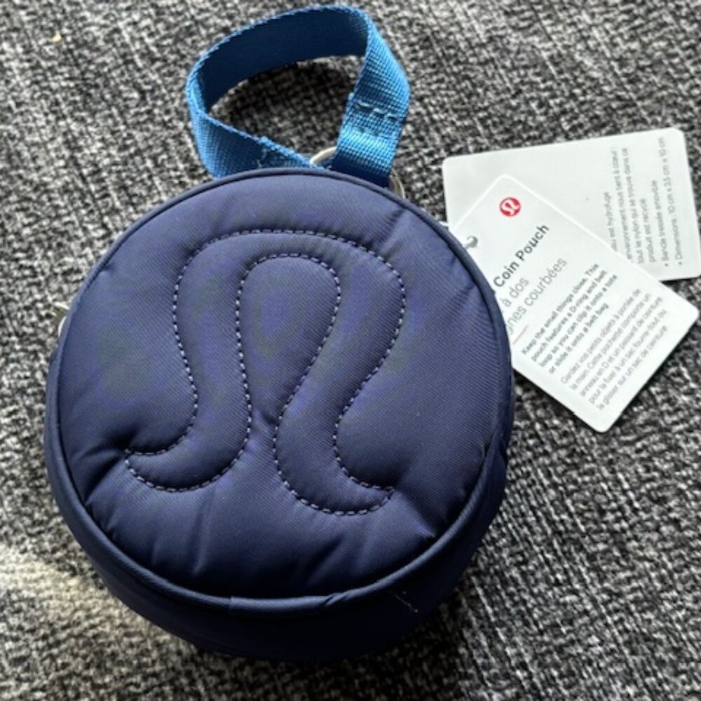 NWT LULULEMON Logo Coin Pouch - Navy Blue/Kelly Green